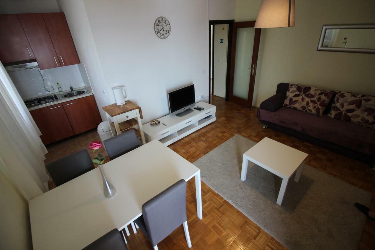 Apartments Nikola Novi Vinodolski Exterior photo